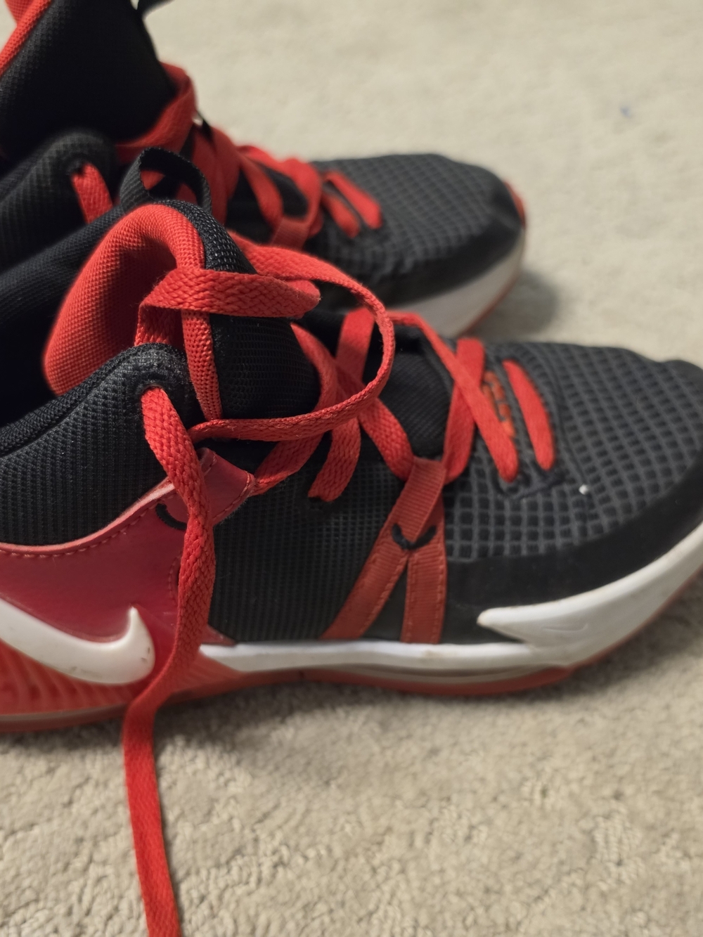 Nike Black and Red Men's Athletic High-Top Sneakers